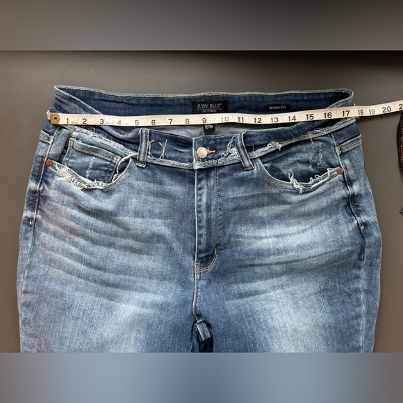 TWO Judy Blue Skinny Fit Jeans- 18W - Picture 8 of 15